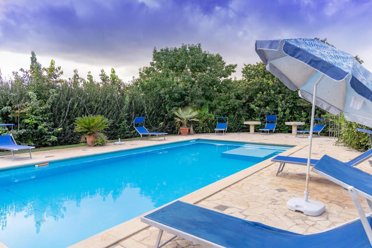 Maison d'hôtes Casale Della Contea à Modica Extérieur photo
