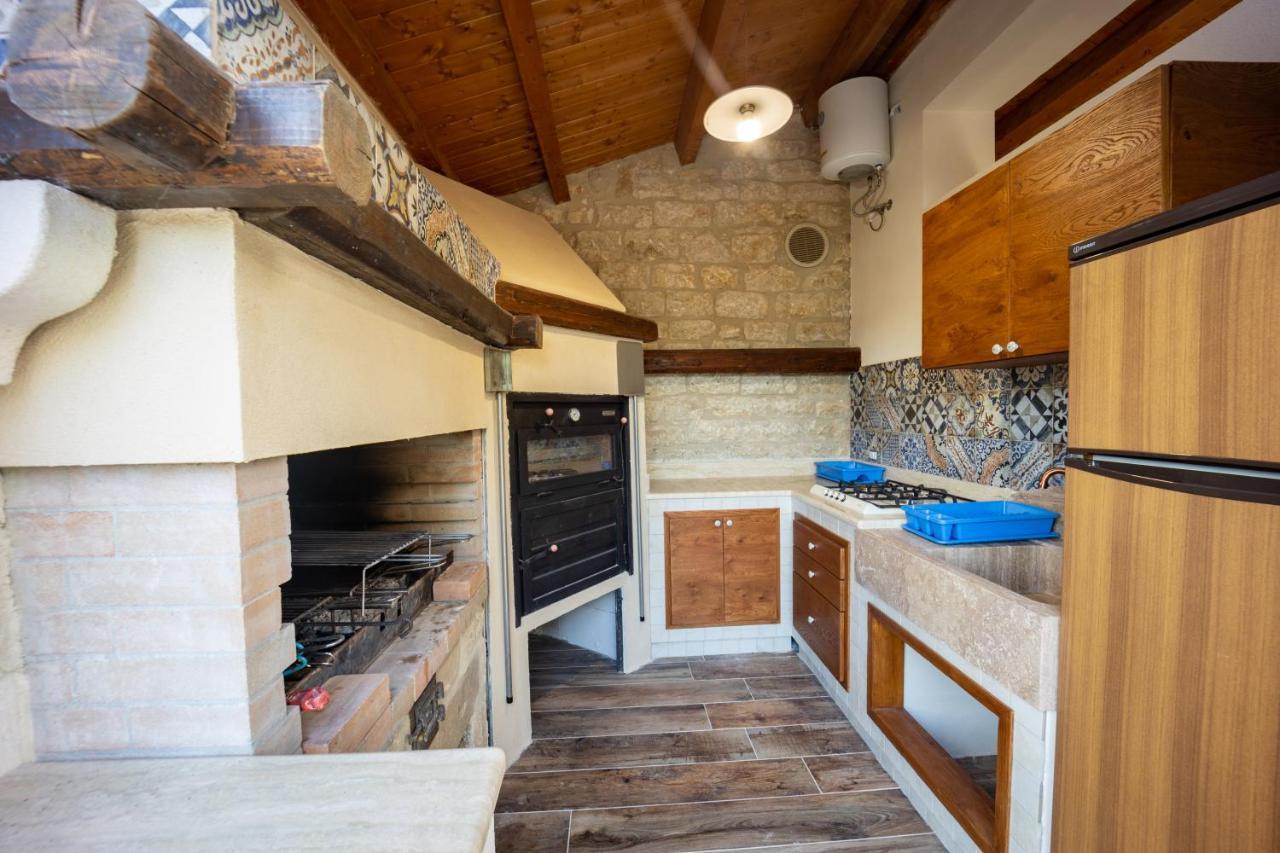 Maison d'hôtes Casale Della Contea à Modica Extérieur photo