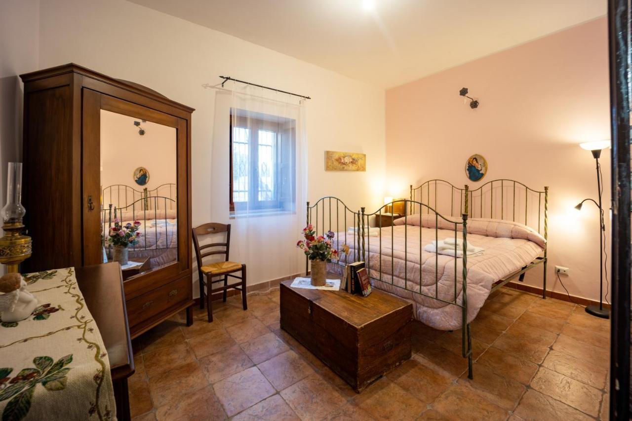 Maison d'hôtes Casale Della Contea à Modica Extérieur photo